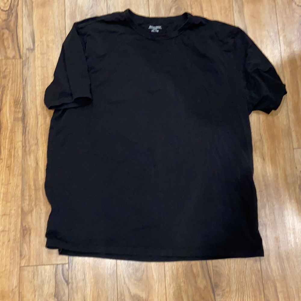 Men’s shirt. Like new.